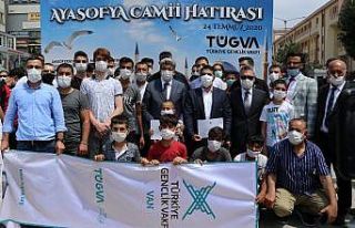 Van’da Ayasofya-i Kebir Cami-i Şerifi’nin ibadete...