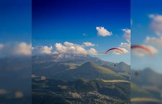 Yamaç paraşütü meraklıları Ali Dağı’ndan...