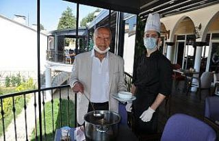 Yarım asırlık yıllık ustadan tarhana aşına...