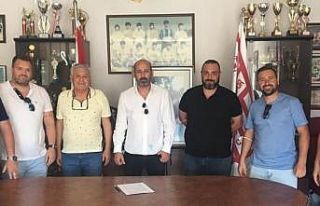 Yıkılmazdağ yuvaya döndü