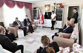 Yılmaz ve Köse’den 15 Temmuz şehitlerinin ailelerine...