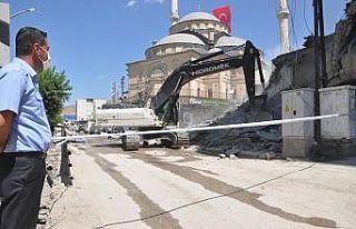 Yüksekova’daki İran Pasajı’nın yıkımına...