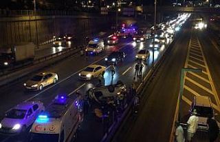 Zeytinburnu’nda ‘makas atma’ zincirleme kazayla...