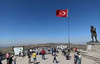 30 Ağustos Zafer Bayramı’nda Kocatepe’ye ziyaretçi...