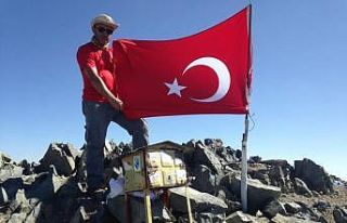 30 Ağustos’u 3 bin 70 metrede kutlayacaklar