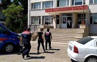 3 yıldır aranan bayan uyuşturucu taciri akraba...