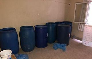 Adana’da bin 590 litre kaçak içki ele geçirildi