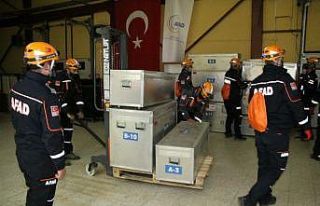 AFAD ekipleri gerçeği aratmayacak intikal tatbikatı...