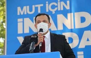AK Parti Mut İlçe Başkanı Soner Solak güven tazeledi
