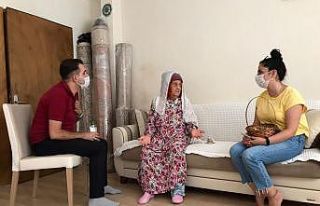 AK Partili gönüllülerden bayram ziyaretleri