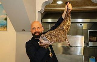 Akdeniz’in Fener balığı yolunu kaybedince Karadeniz’de...