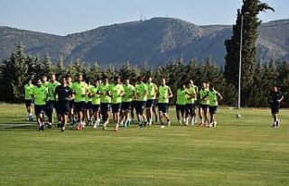 Akhisarspor yeni sezon hazırlıklarına başladı