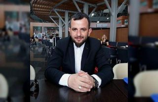 Albayrakoğlu “Gelecek dönemlere imza atacağız”