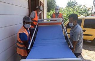 Antalya’da 11 vatandaşa hasta yatağı temin edildi
