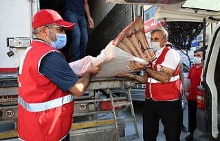 Aşevine 1 ton 800 kilo et bağışı