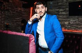Azeri sanatçının Qemli Qemli şarkısı 8 milyon...