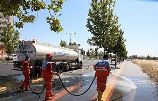 Bağlar’da cadde, kaldırım ve bulvarlar tazyikli...