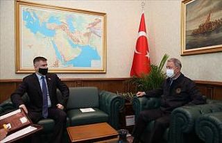 Bakan Akar, Ukrayna Savunma Bakan Yardımcısı Myroniuk’u...