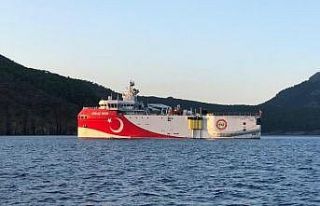 Bakan Dönmez: "83 milyon arkanda Oruç Reis....