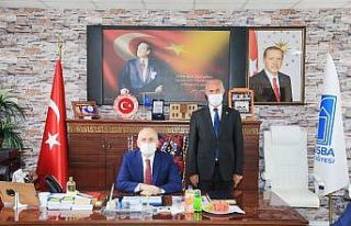 Bakan Karaismailoğlu’ndan Tuşba Belediyesine ziyaret