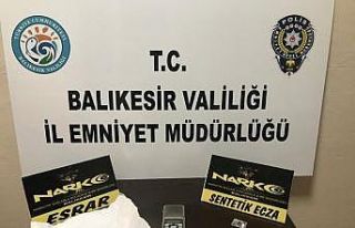 Balıkesir’de 8 uyuşturucu şüphelisine operasyon