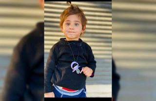 Balkondan düşen çocuk hayatını kaybetti