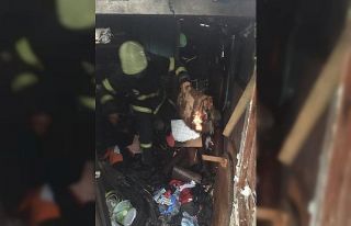 Barınakta yangın 2 yaralı