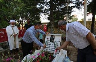 Başkan Arpacı, 1 Ağustos şehitlerine mezar başlarında...
