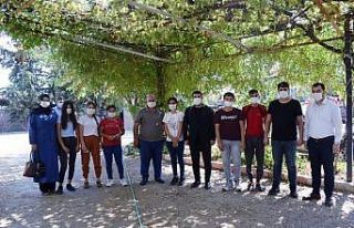 Başkan Bünül’den fen lisesini kazanan öğrencilere...