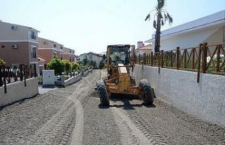 Başkan Günel’in yol yapım seferberliği devam...
