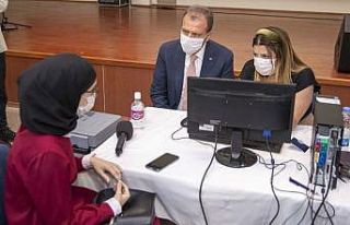 Başkan Seçer: "Sevdiğiniz işi yapın"