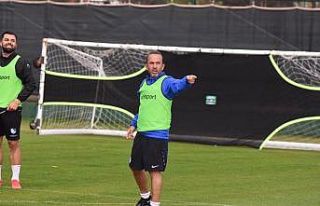 BB Erzurumspor yeni sezona çift antrenmanla hazırlanıyor