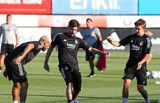 Beşiktaş’ta yeni sezon hazırlıkları devam ediyor