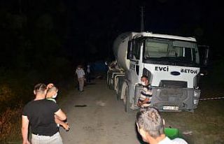 Beton mikserinin altında can verdi