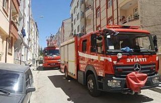 Binanın havalandırma boşluğunda çıkan yangın...