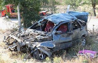 Bir aileyi trafik canavarı ayırdı