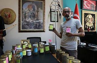 Bu okulda dünyanın 37 bölgesinden toprak numuneleri...