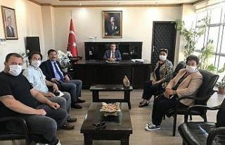 Burhaniye’de Kaymakam Memiş’e siyasetçi ziyareti
