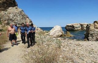 Bursa’da denize giren bir kişi kalp krizi geçirerek...