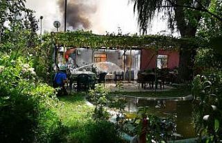 Bursa’da tek katlı ev küle döndü