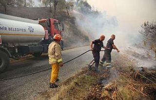 Büyükşehir Belediyesi İmamköy’deki yangına...