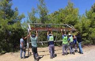 Büyükşehir Belediyesi Manavgat’a durak montajlarını...