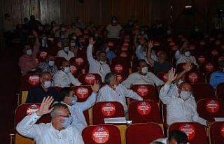 Büyükşehir Belediyesi Meclisinde Akdeniz Meyve...
