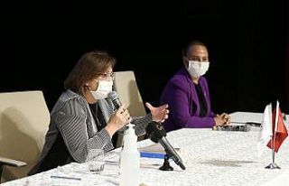 Büyükşehir meclisi toplandı