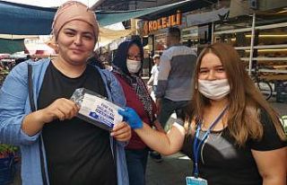 Büyükşehir vatandaşı maskesiz bırakmıyor