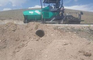 Çaldıran’da Zülfubulak grup mahalle yoluna menfezler...