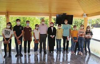 Çameli’nin gururları ödüllendirildi