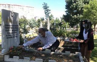 Çanakkale Gazilerinin kabirlerine vefa ziyareti