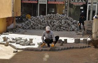 Cizre’de Cudi ve Dicle mahallesinde parke döşeme...