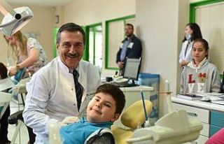 Çocuklar Tepebaşı’nda sağlıkla gülümsüyor